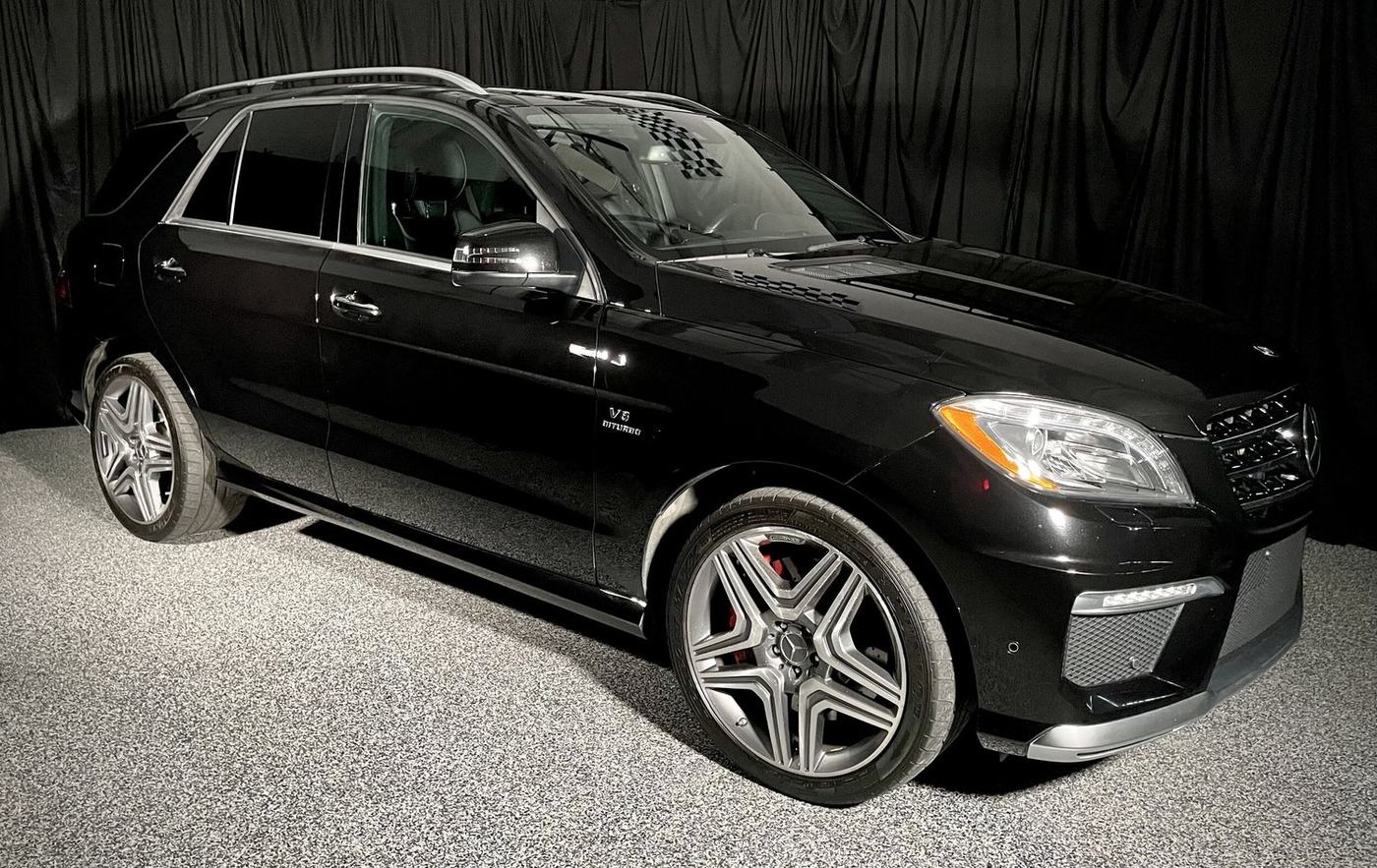 Mercedes-Benz ML63 AMG